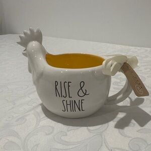 🐓Rae Dunn White Rooster Mug with Yellow Interior